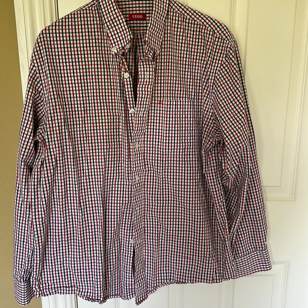 Izod button down shirt. Size L